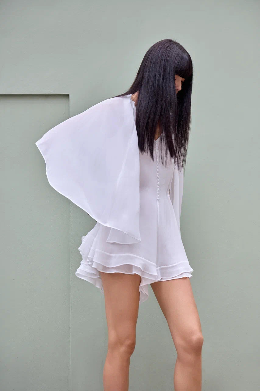 ÉLORA — ELEGANT SHORT CHIFFON CAPE JUMPSUIT
