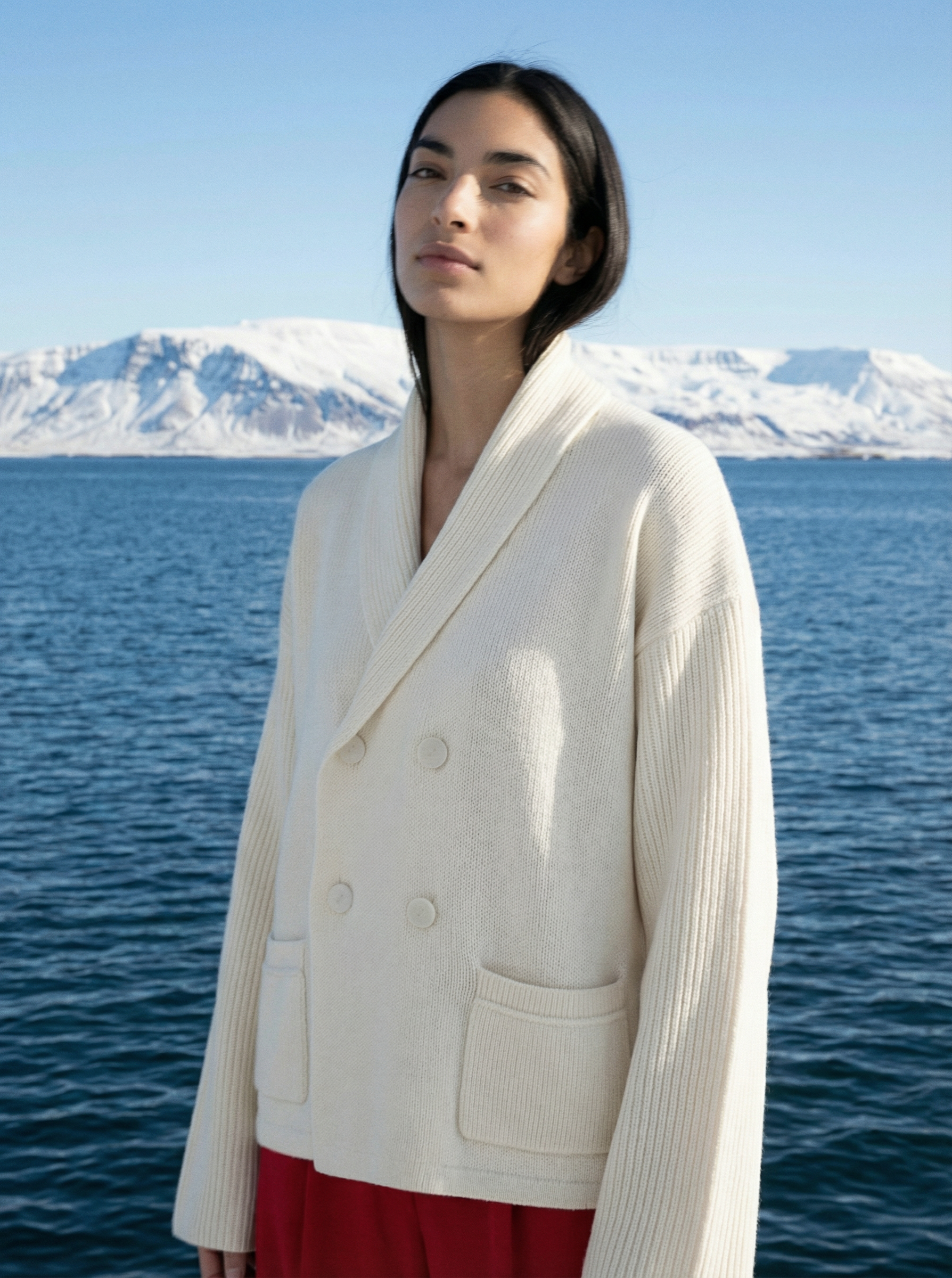 Double-Breasted Fine-Knit Cardigan - thick cardigan which you can use as a jacket for more casual evenings. 