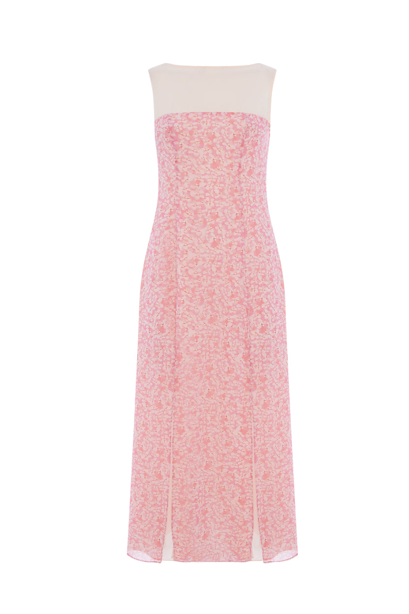 Elegant day Silk dress : Our Edit for Dubai Rooftops, London Dinners and Marina Bay Nights or day to day city walking during the summer time.