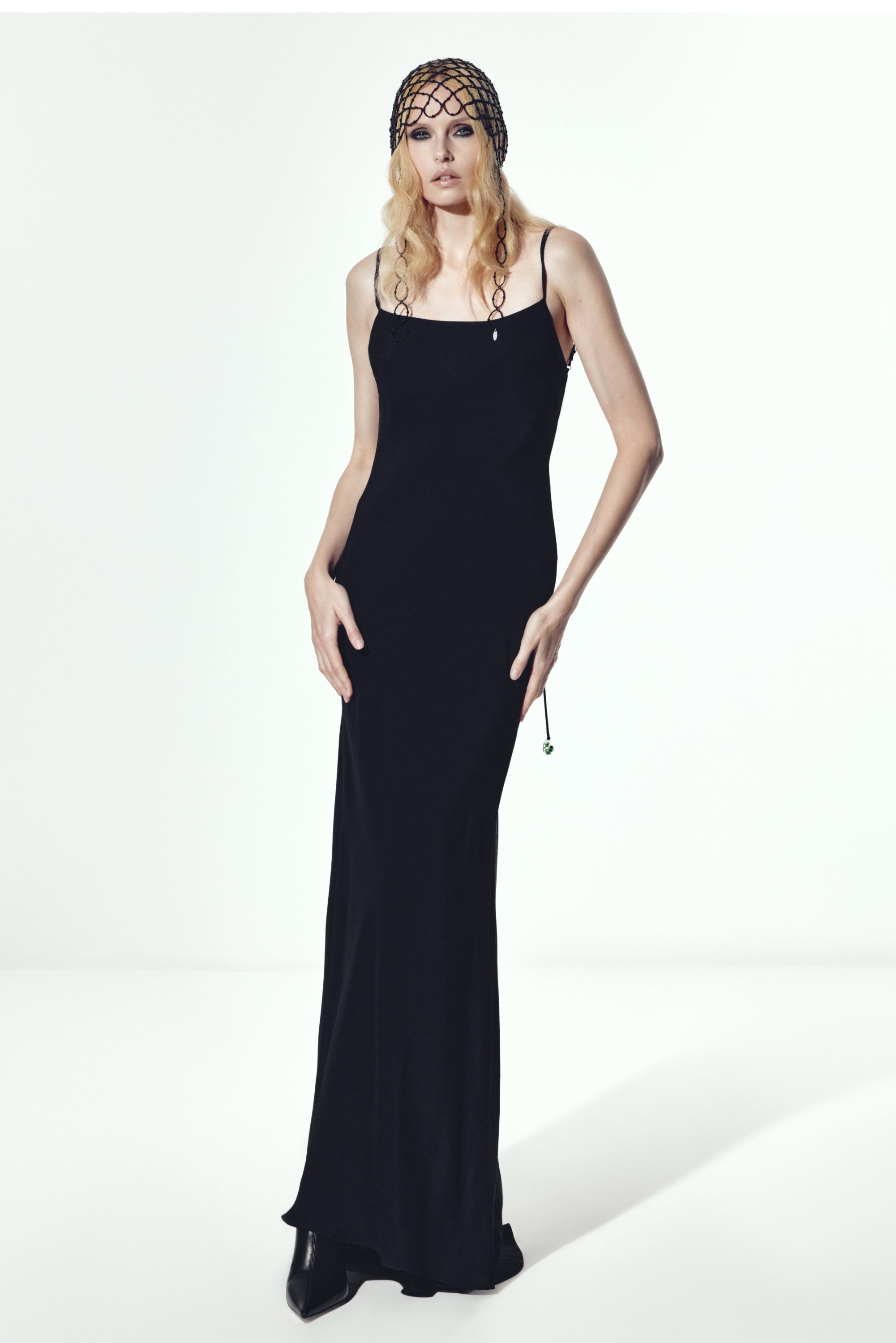 Mirobi dress with an open back